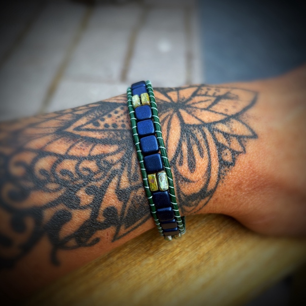 Handmade leather wrap - Picture 2 of 3